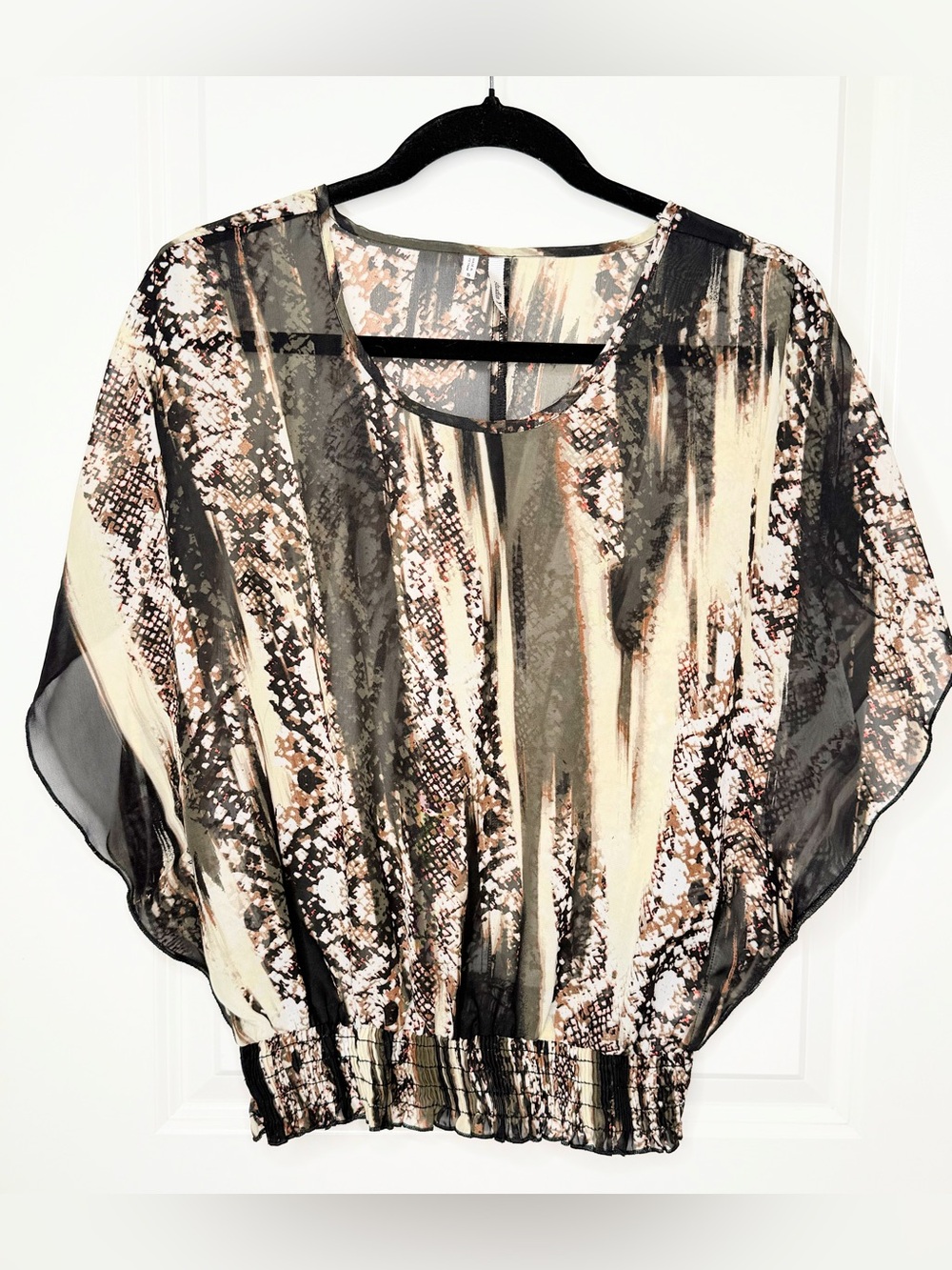 Studio Y Women S Sheer Abstract Snake Print Blouse Batwing Smocked Hem Boho